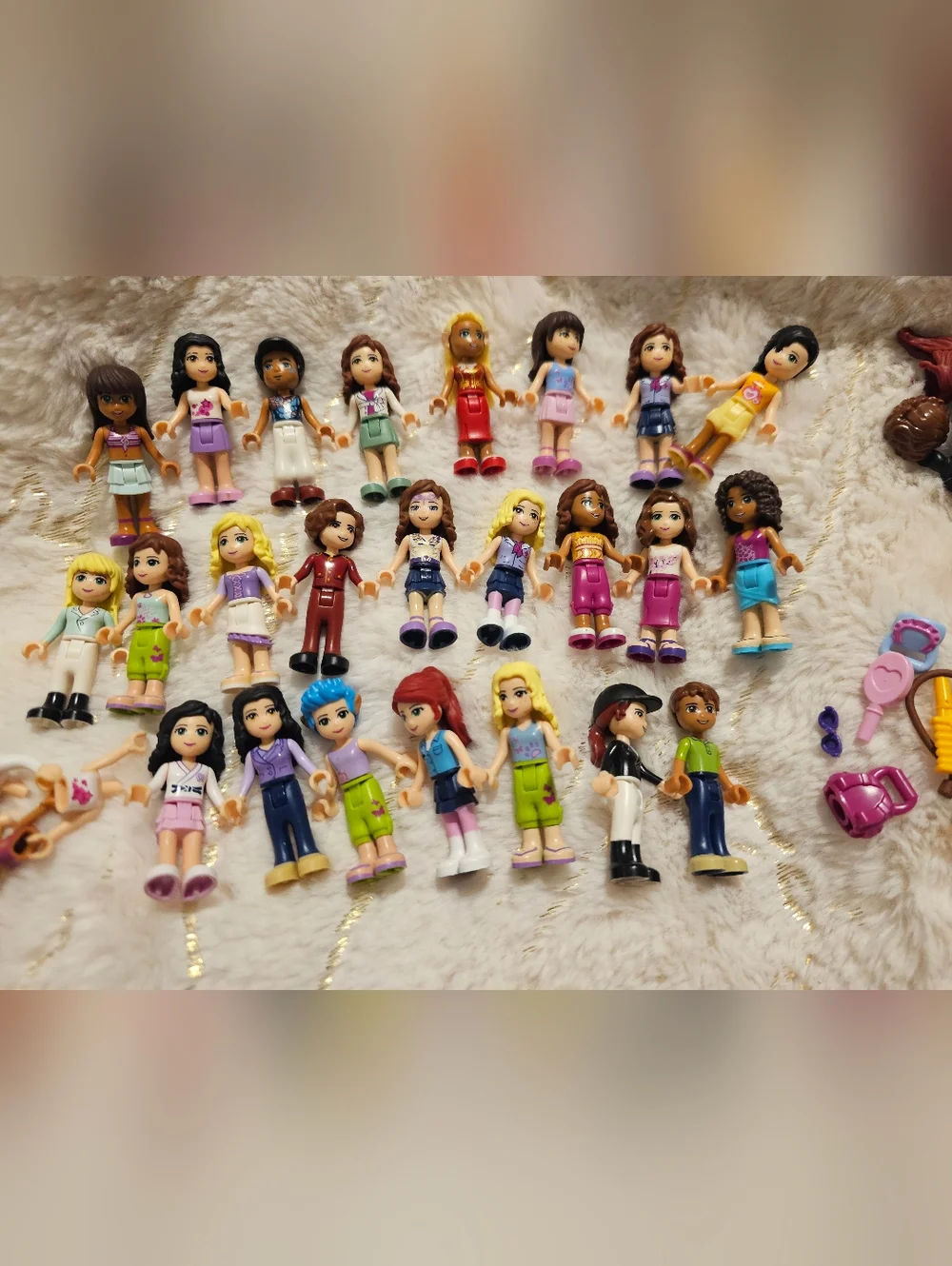 Lego Friends Figurines - Picture 2 of 4